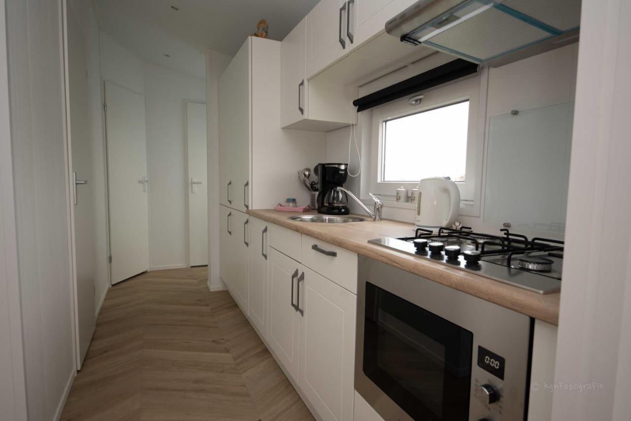 Minicamping Dorpszicht Gapinge Exterior foto