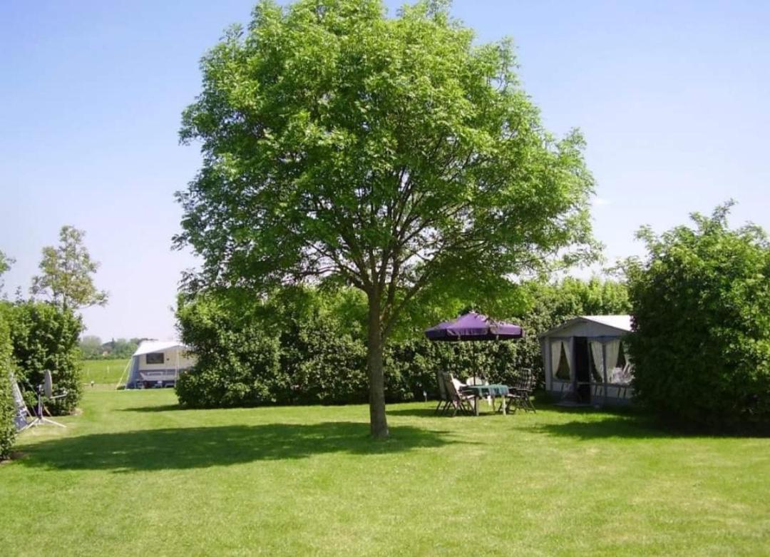 Minicamping Dorpszicht Gapinge Exterior foto